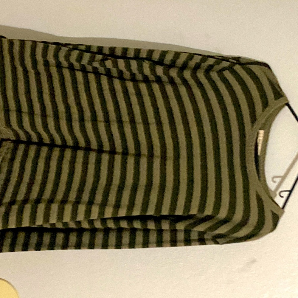 Green and black MERONA long sleeve XL shirt